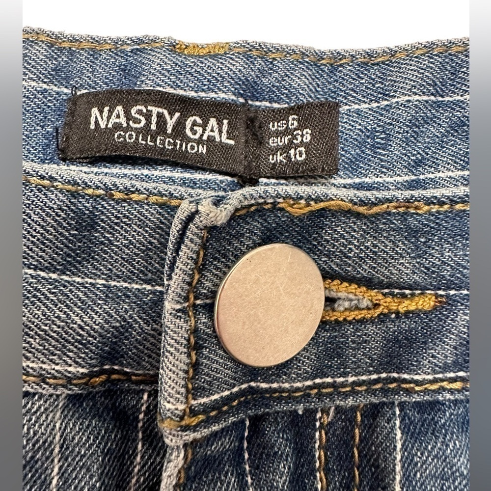 Nasty Gal High Waisted Denim Striped Mom Jeans Size 6 - Picture 7 of 16